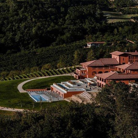 Отель Casa Di Langa Cerretto Langhe Экстерьер фото