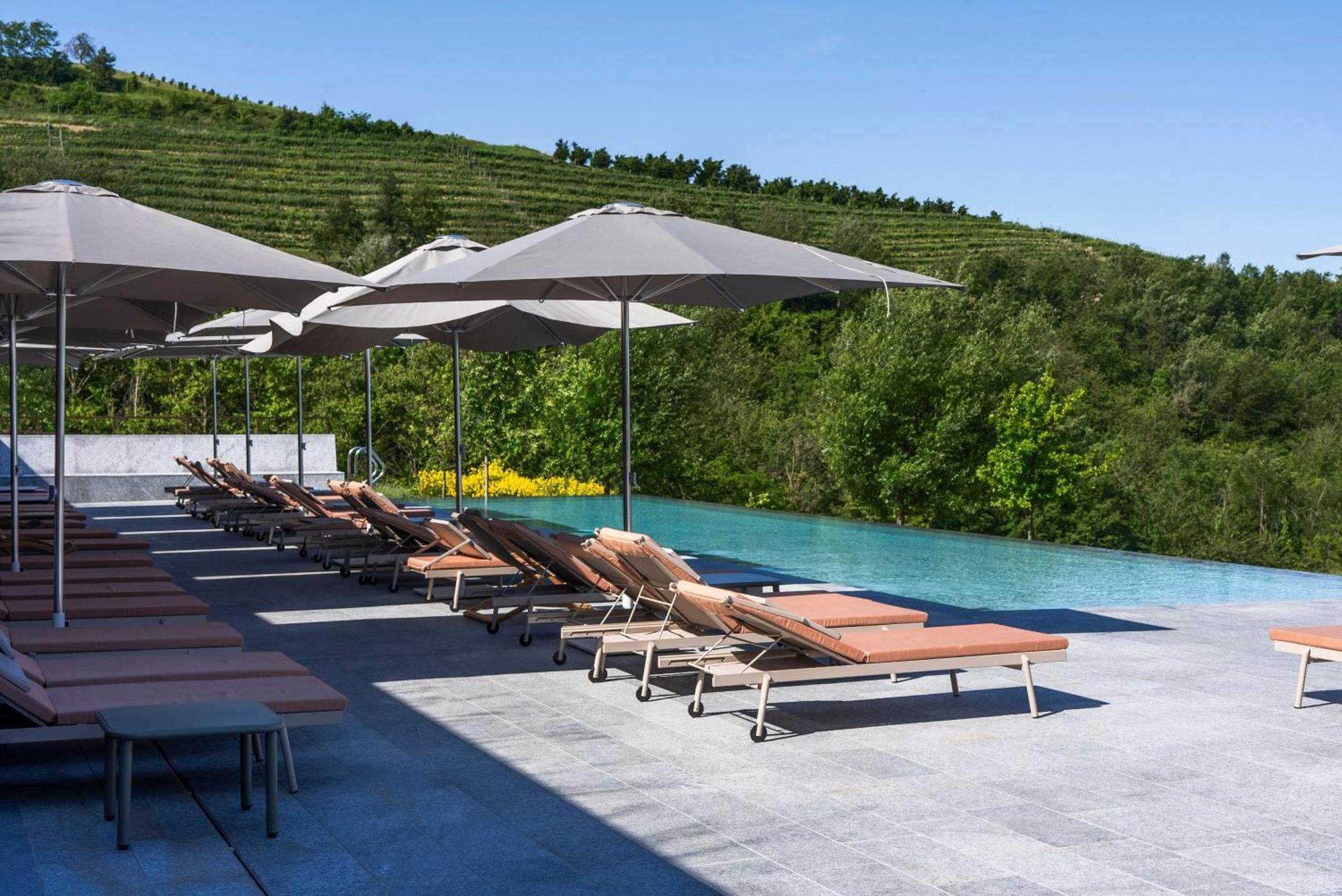 Отель Casa Di Langa Cerretto Langhe Экстерьер фото